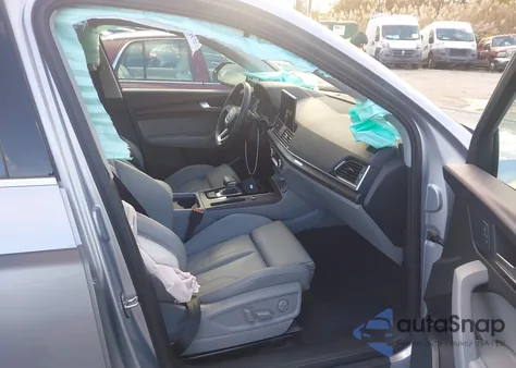 2024 Audi Q5 Premium 55 Tfsi E S Line Quattro S Tronic z USA, uszkodzony, nr VIN WA1G2AFY4R2149681